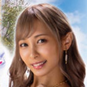 逢見リカ 顔写真