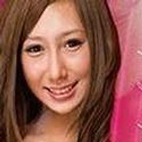 奄美まな 顔写真