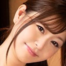 葵百合香 顔写真