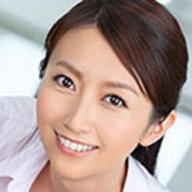 青木玲 顔写真