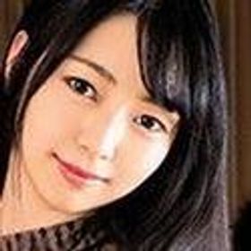 新川優里 顔写真