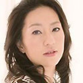 朝宮涼子 顔写真