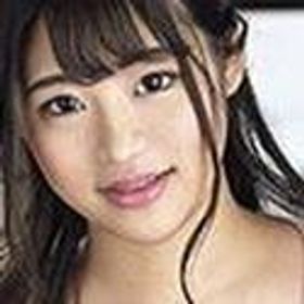 歩川みく 顔写真