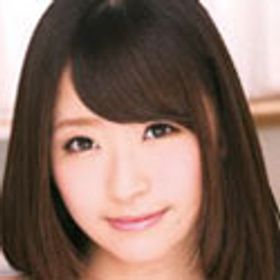 初美沙希 顔写真
