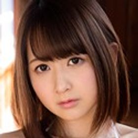 雛鶴みお 顔写真