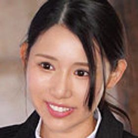 星乃水音 顔写真