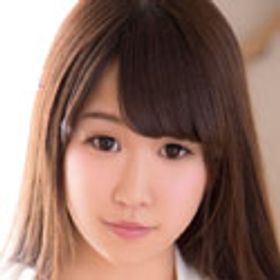 深美せりな 顔写真