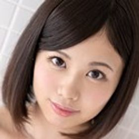 藤咲れおな (ふじさきれおな) 顔写真