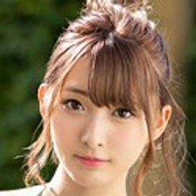 衣吹かのん 顔写真