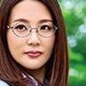 伊東沙蘭 顔写真