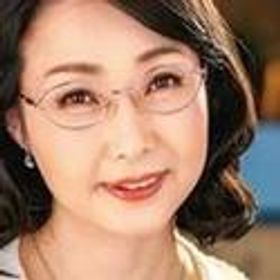 和泉亮子 顔写真