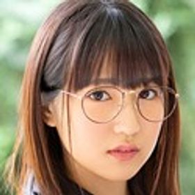 河奈亜依 顔写真