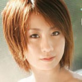 小宮ゆい 顔写真
