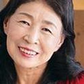 小谷千春 顔写真