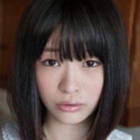 舞園かりん 顔写真