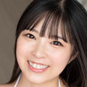 まなみ静奈 顔写真