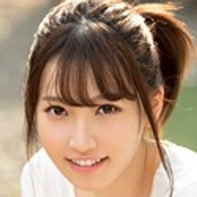松下ひな 顔写真