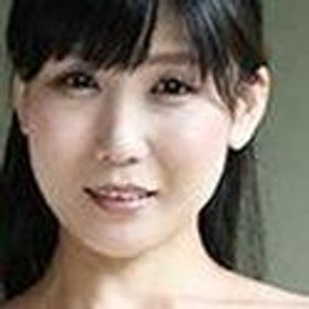 観月やよい 顔写真