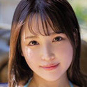 美波汐里 顔写真