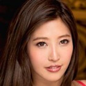 水川スミレ 顔写真