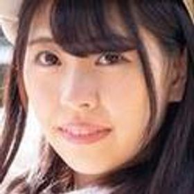 桃香りり 顔写真