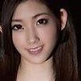 諸星エミリー 顔写真