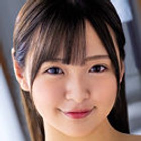岡本莉里 顔写真