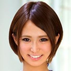 岡沢リナ 顔写真