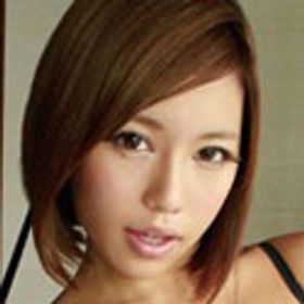 西条沙羅 顔写真