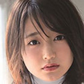詩月まどか 顔写真