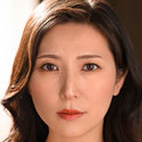 椎名ゆな 顔写真