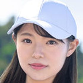 鳥楽ひな 顔写真
