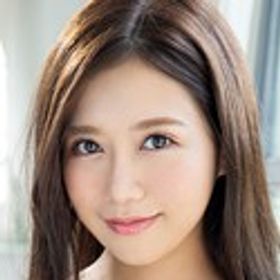 小鳥遊ももえ 顔写真