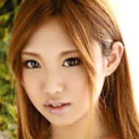 武井麻希 顔写真