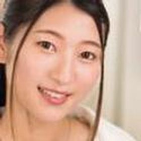 立華静音 顔写真