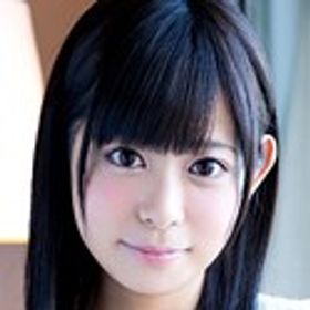 千野くるみ 顔写真