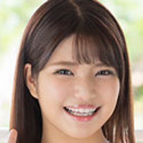 桃里るな 顔写真