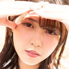 若月由衣 顔写真