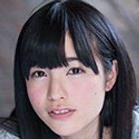 八尋麻衣 顔写真