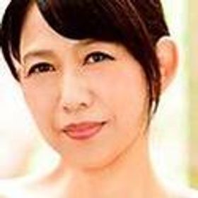 結希玲衣 顔写真