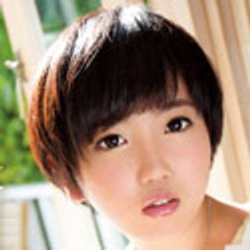 柚木彩花 顔写真