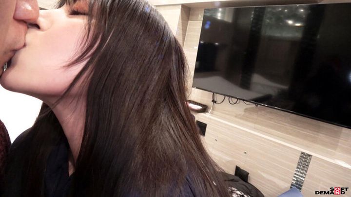 制作部 2年目AD 吉岡美琴の終業後プライベートSEX！飲み会後のハメ撮り映像を緊急公開！の1枚目のサンプル画像