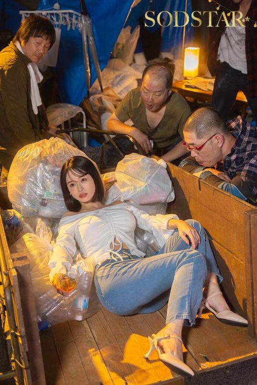 ポスター画像