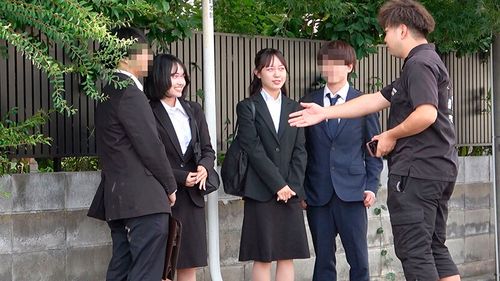 ポスター画像