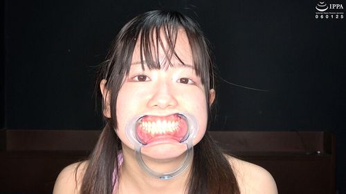 ポスター画像