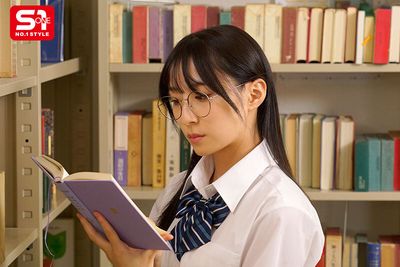 制服 AVの今月の新作情報まとめ【2025年11月版】のサムネイル画像