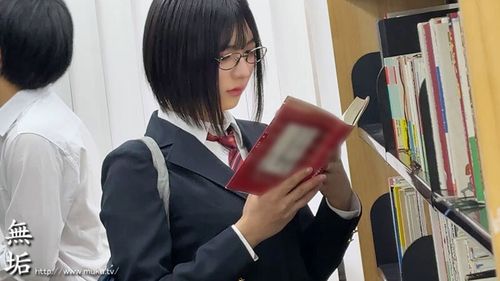 ポスター画像